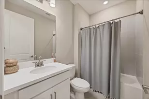 11328 Trivio Ter, Palmetto, FL 34221 - Photo 20