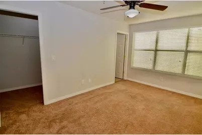 1189 Grantham Drive, Sarasota, FL 34234 - Photo 14