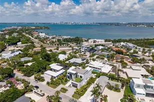 1212 Center Pl, Sarasota, FL 34236 - Photo 46