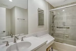 2110 Harbourside Dr, Longboat Key, FL 34228 - Photo 20