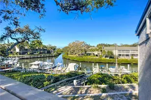 1607 Boathouse Cir, Sarasota, FL 34231 - Photo 1