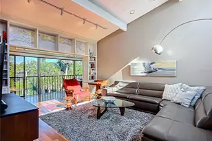 1607 Boathouse Cir, Sarasota, FL 34231 - Photo 10