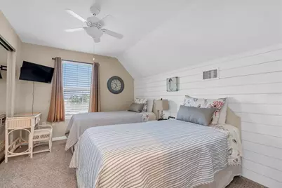 6250 Holmes Boulevard #65, Holmes Beach, FL 34217 - Photo 22
