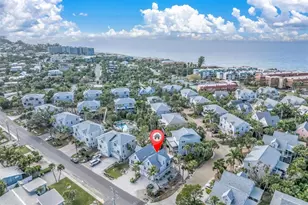 6250 Holmes Blvd, Holmes Beach, FL 34217 - Photo 34