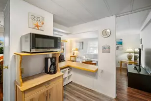 5619 Bayshore Rd, Palmetto, FL 34221 - Photo 16