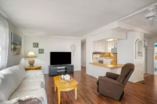 5619 Bayshore Rd, Palmetto, FL 34221 - Photo 10