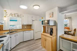 5619 Bayshore Rd, Palmetto, FL 34221 - Photo 14