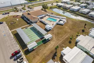 5619 Bayshore Rd, Palmetto, FL 34221 - Photo 28