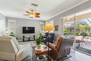 315 36th St NE, Bradenton, FL 34208 - Photo 8