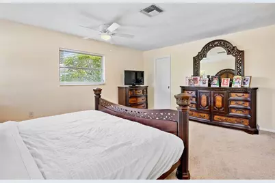1312 Stafford Lane #1427, Sarasota, FL 34232 - Photo 24
