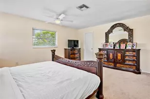 1312 Stafford Ln, Sarasota, FL 34232 - Photo 24