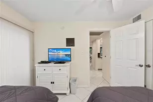 6342 Midnight Pass Rd, Sarasota, FL 34242 - Photo 22