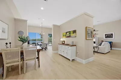 8632 Dunmore Drive, Sarasota, FL 34231 - Photo 16