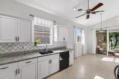 6502 42nd Street E, Sarasota, FL 34243 - Photo 12