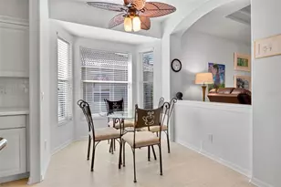 4894 Sabal Lake Cir, Sarasota, FL 34238 - Photo 10