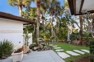 106 49th St, Holmes Beach, FL 34217 - Photo 68