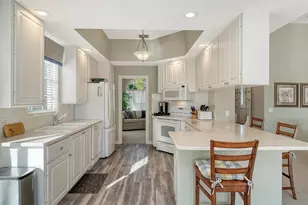 7681 Uliva Way, Sarasota, FL 34238 - Photo 12