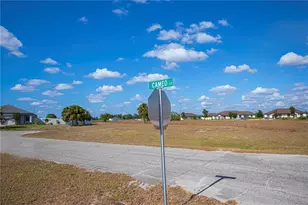 7004 Cameo Ct, Labelle, FL 33935 - Photo 6