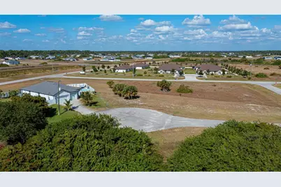 7004 Cameo Court, Labelle, FL 33935 - Photo 2