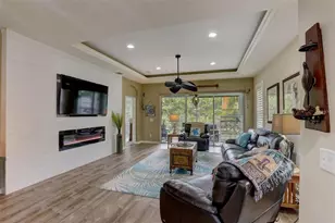 3914 Bridlecrest Ln, Bradenton, FL 34209 - Photo 4