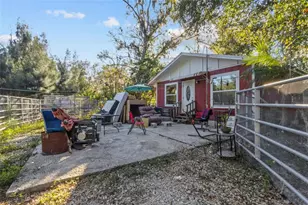 1211 NW Eucalyptus Ave, Arcadia, FL 34266 - Photo 10