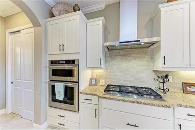 16544 Hillside Circle, Bradenton, FL 34202 - Photo 10