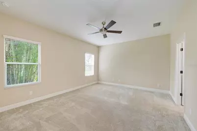 12758 Coastal Breeze Way, Lakewood Ranch, FL 34211 - Photo 10