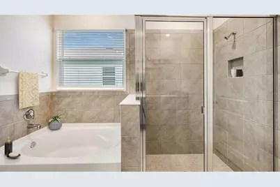 316 158th Street E, Bradenton, FL 34212 - Photo 12