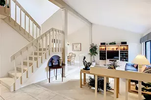 4683 Oak Hollow Dr, Sarasota, FL 34241 - Photo 4