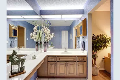 4683 Oak Hollow Drive #3, Sarasota, FL 34241 - Photo 20