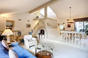 4683 Oak Hollow Dr, Sarasota, FL 34241 - Photo 6