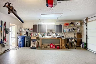 4683 Oak Hollow Dr, Sarasota, FL 34241 - Photo 32