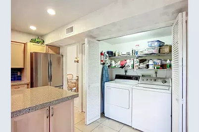 4683 Oak Hollow Drive #3, Sarasota, FL 34241 - Photo 30