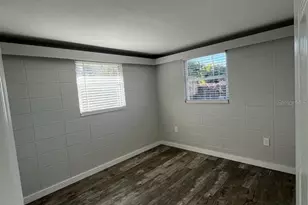 425 Palmetto Dr, Venice, FL 34293 - Photo 10