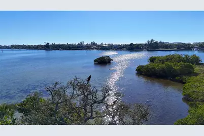 1621 Memory Lane, Sarasota, FL 34231 - Photo 8