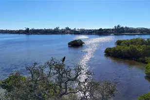 1621 Memory Ln, Sarasota, FL 34231 - Photo 8