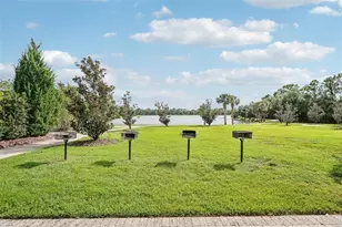 12642 Shimmering Oak Cir, Venice, FL 34293 - Photo 28