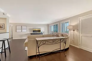 1 Benjamin Franklin Dr, Sarasota, FL 34236 - Photo 4