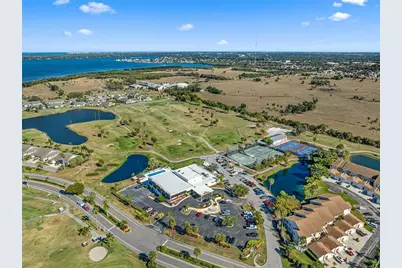 1611 Fairway Oaks Drive, Palmetto, FL 34221 - Photo 40