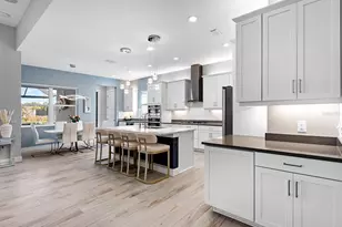 8262 Grande Shores Dr, Sarasota, FL 34240 - Photo 20