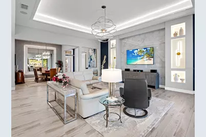 8262 Grande Shores Drive, Sarasota, FL 34240 - Photo 12