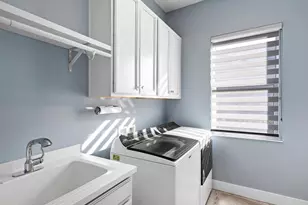 8262 Grande Shores Dr, Sarasota, FL 34240 - Photo 44