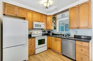 207 75th St, Bradenton Beach, FL 34217 - Photo 18