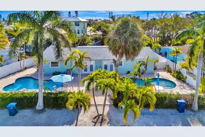 207 75th Street #E, Bradenton Beach, FL 34217 - Photo 2