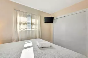 207 75th St, Bradenton Beach, FL 34217 - Photo 28