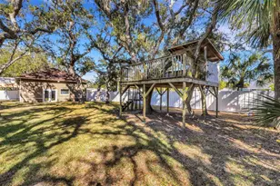 10767 Danielle Dr, Largo, FL 33774 - Photo 64