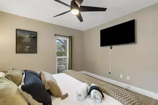 10767 Danielle Dr, Largo, FL 33774 - Photo 40