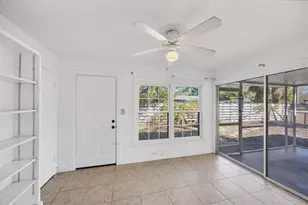 2945 Michigan St, Sarasota, FL 34237 - Photo 14