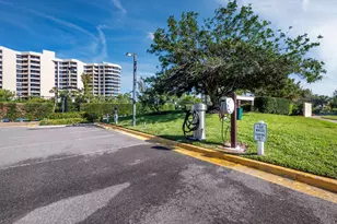 1135 Gulf of Mexico Dr, Longboat Key, FL 34228 - Photo 54