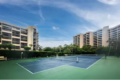 1135 Gulf Of Mexico Drive #605, Longboat Key, FL 34228 - Photo 56